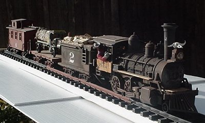 Malcom Furlow's repainted and detailed New Bright train. Click for bigger picture.