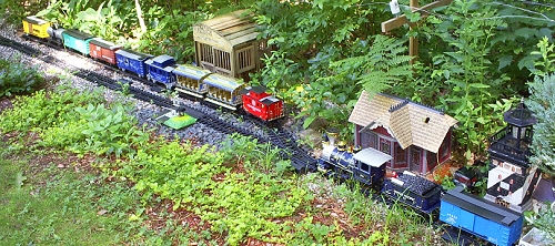 Evan Morse's railroad.  Click for bigger photo.